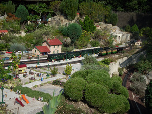 Gare de saint didier sorties en famille vaucluse 84